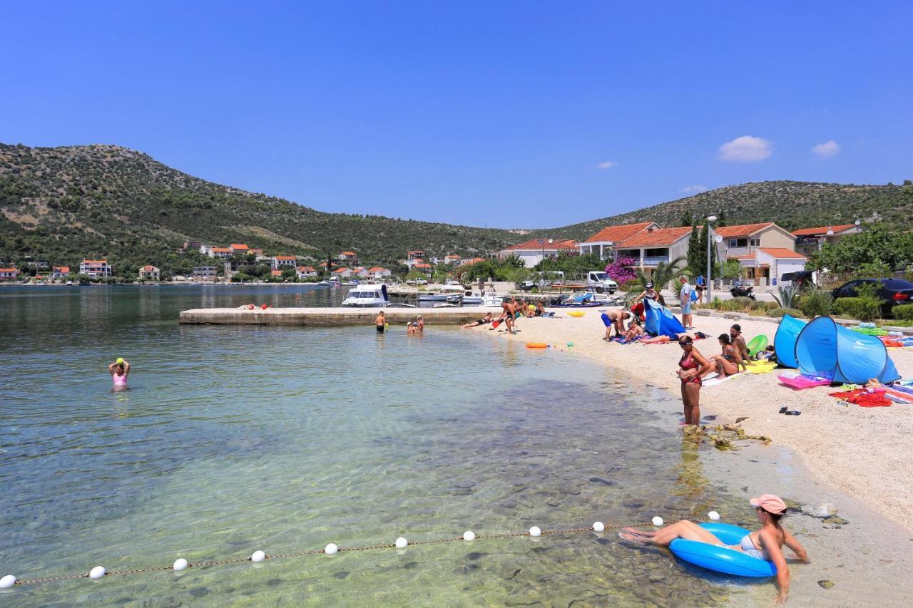 Seaside Holiday House Poljica, Trogir - 5161 Marina Eksteriør billede